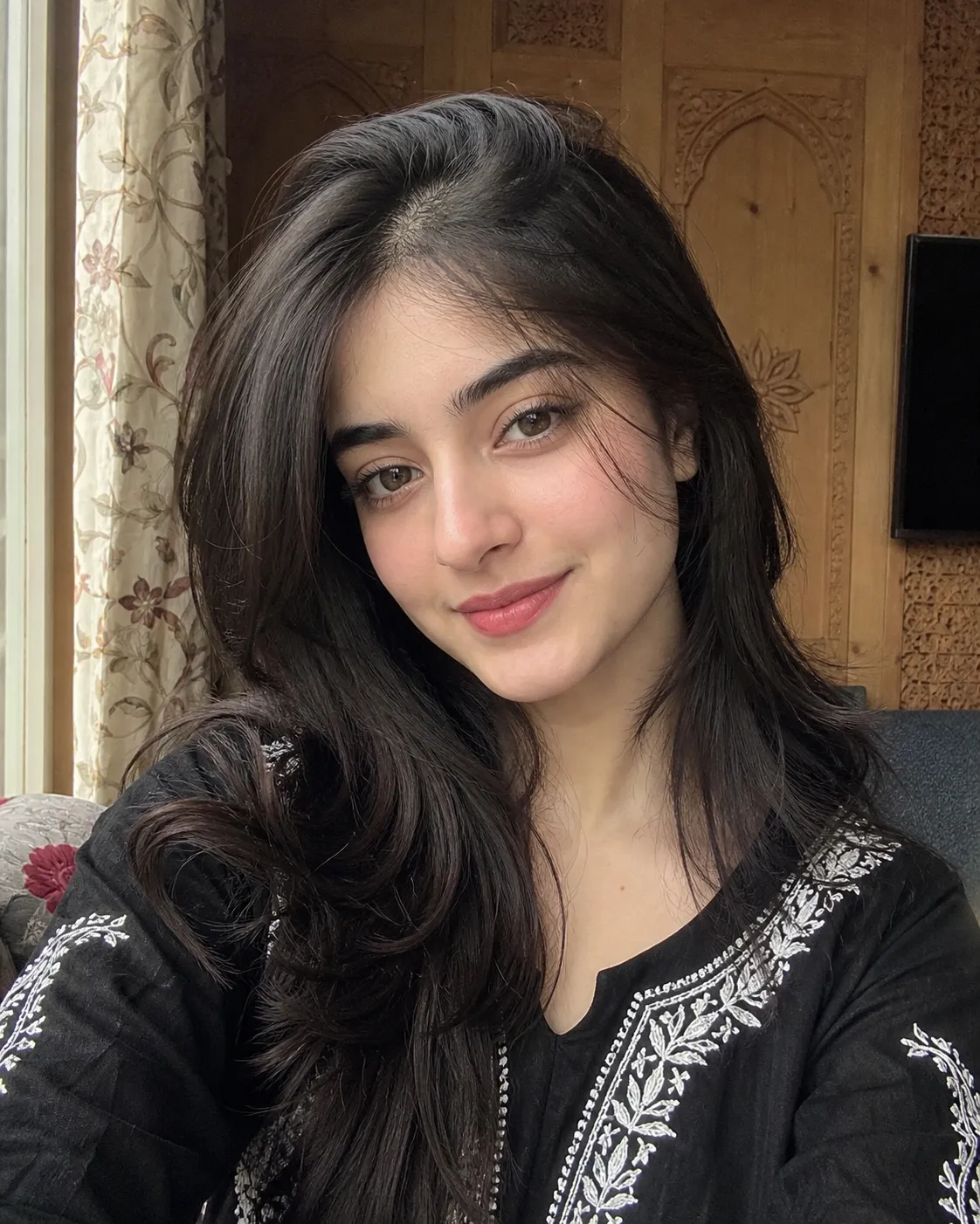 Ms Hania